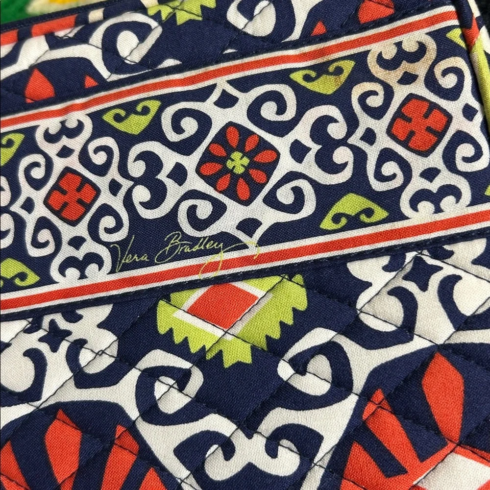 Vera Bradley Tablet Sift Case - Picture 3 of 8